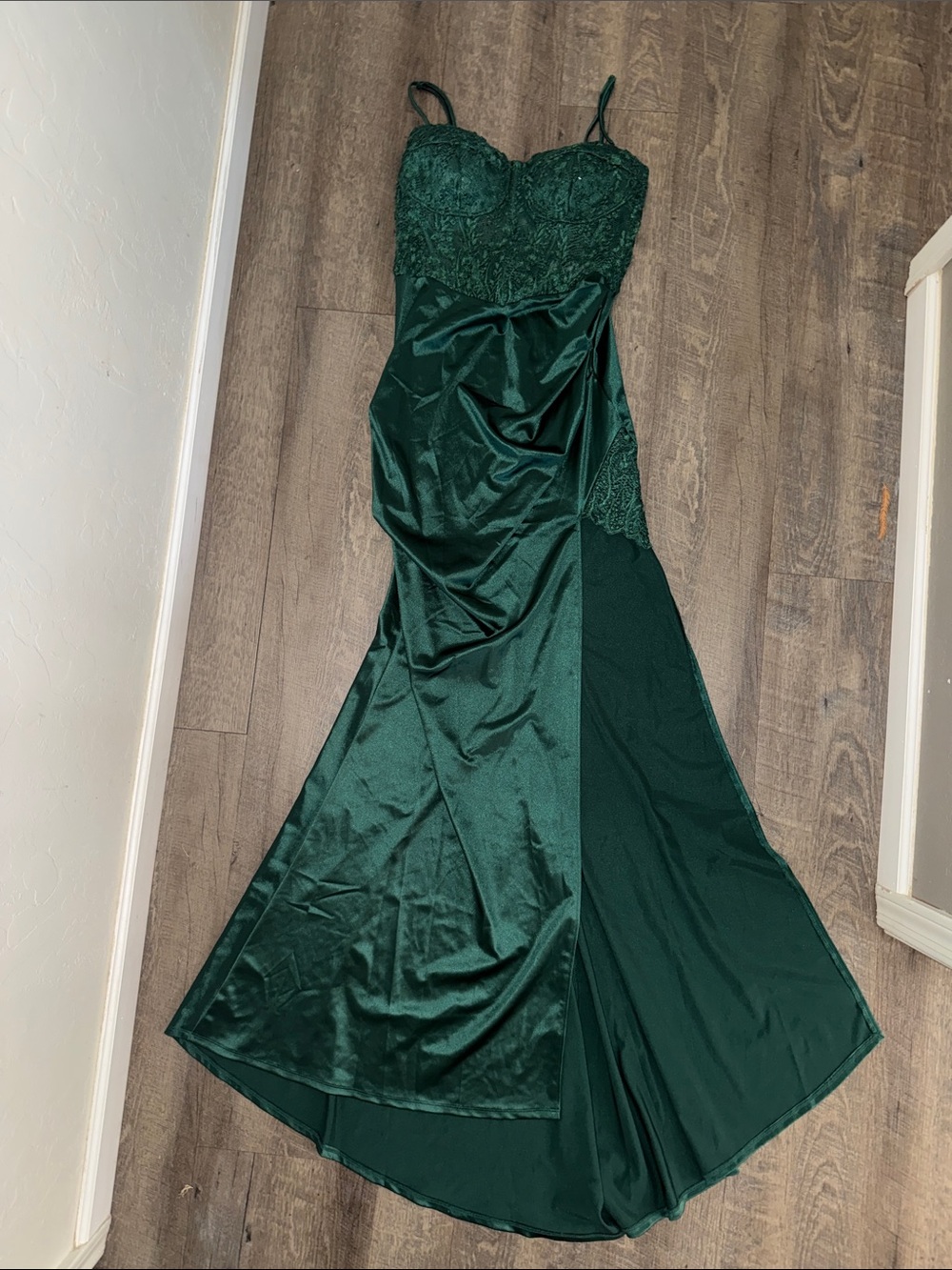 Macy’s B Darlin Emerald Green Satin & Lace Maxi Gown